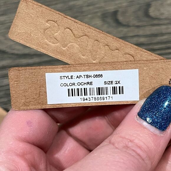 NWT Skims Fits Everybody Super Cropped T-Shirt Crewneck Short Sleeve Ochre 2X - Picture 3 of 4